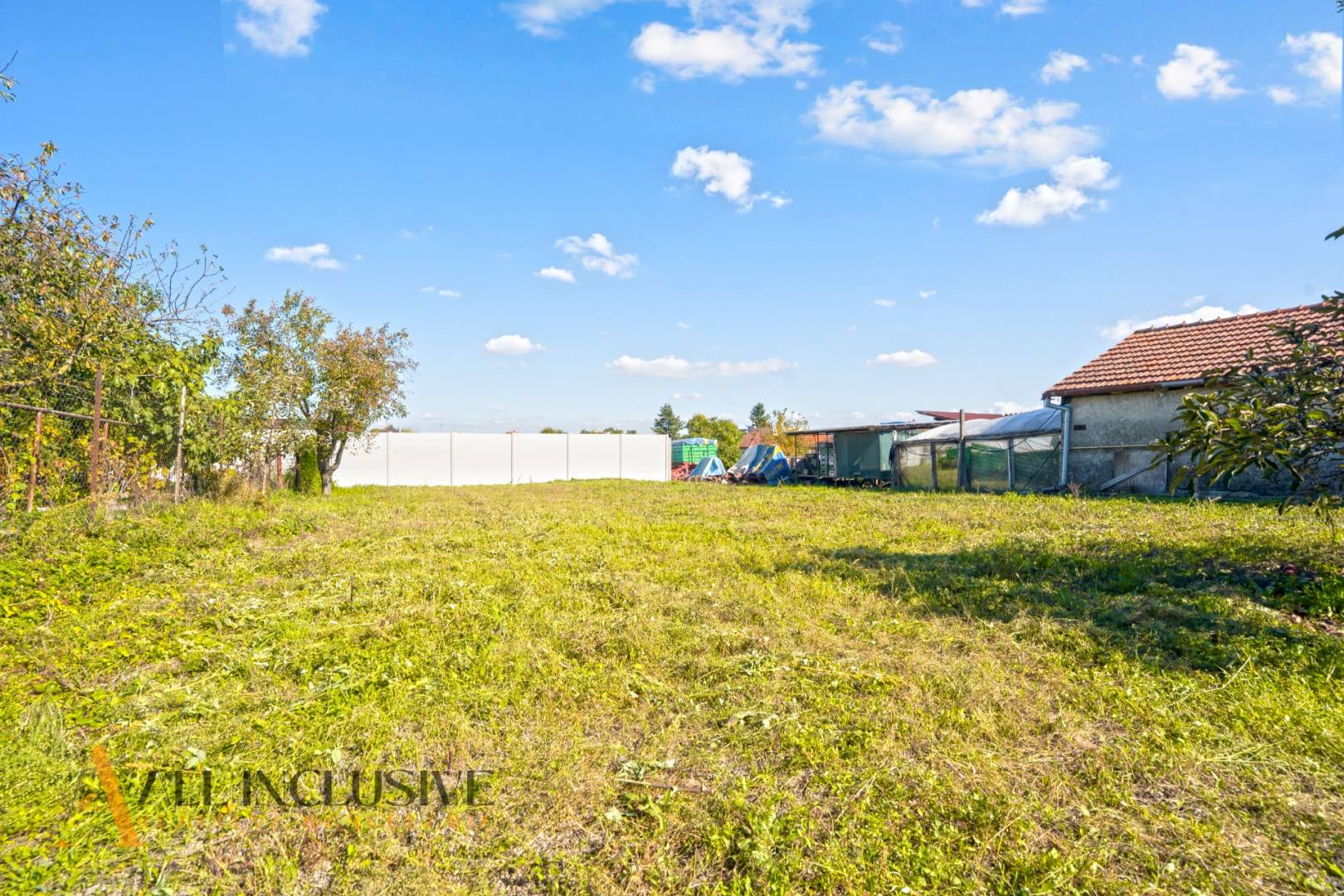 External property image