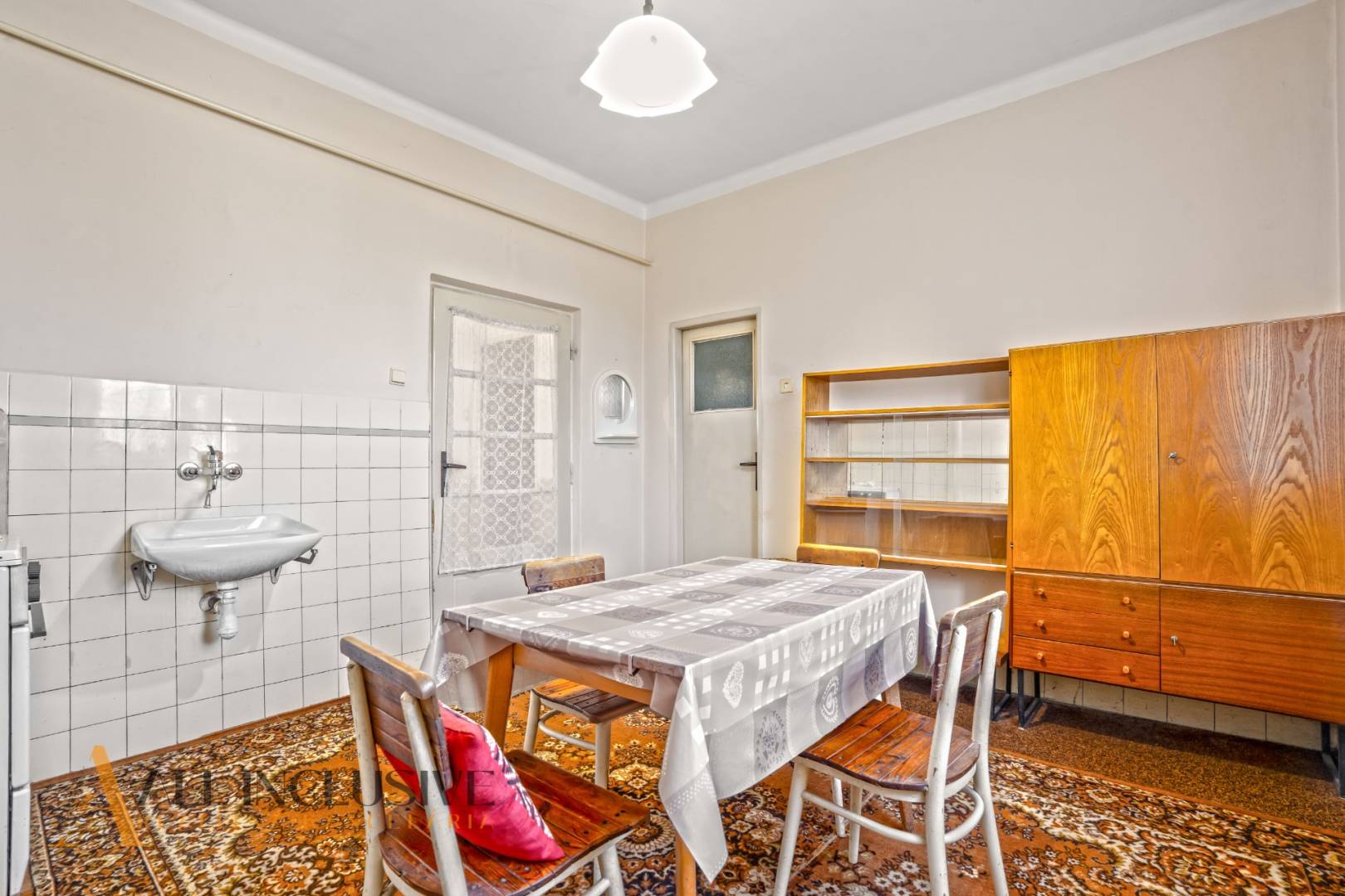 External property image