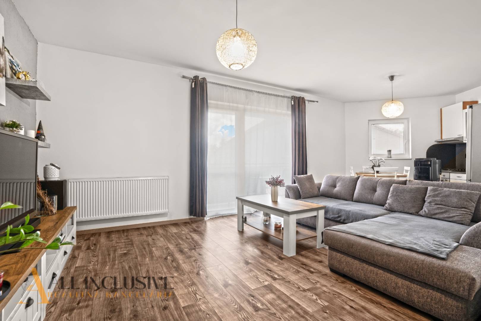 External property image