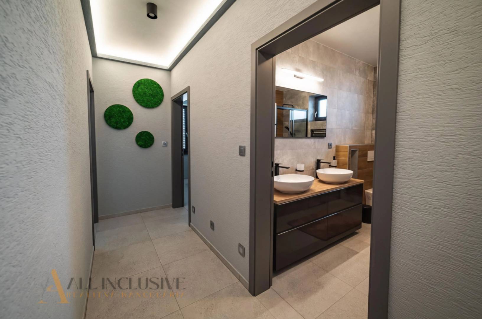 External property image