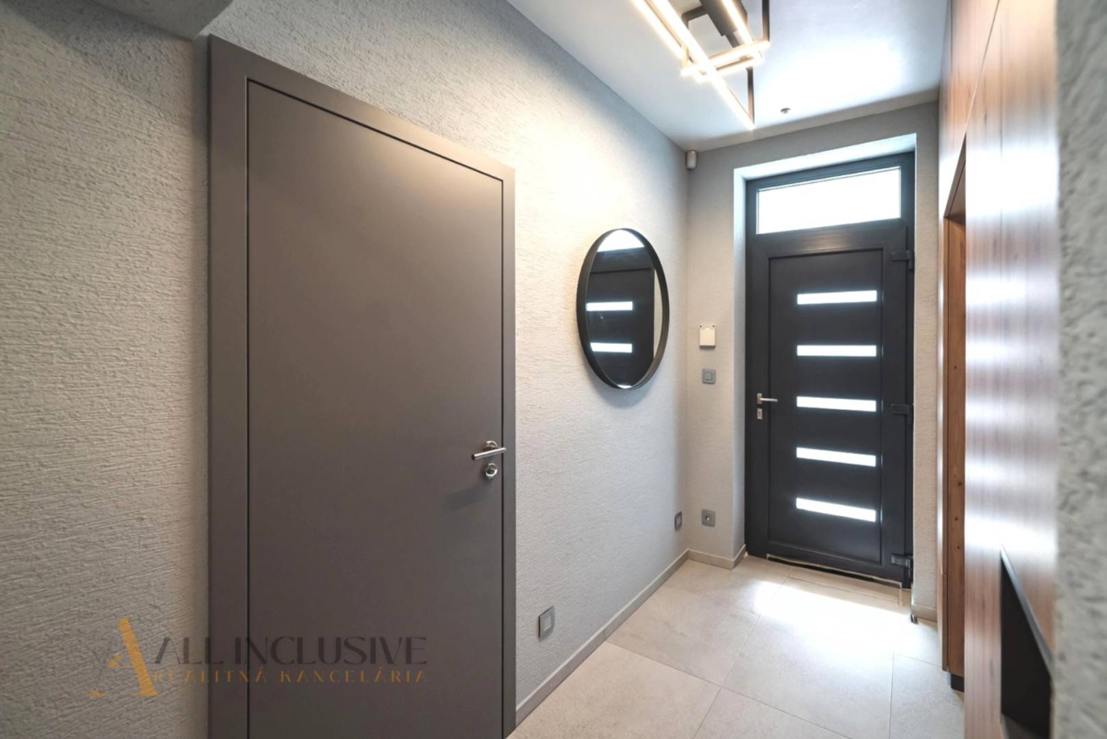 External property image