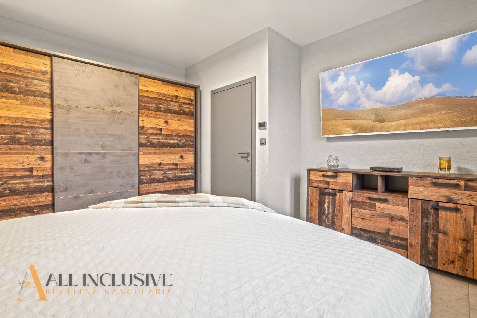 External property image