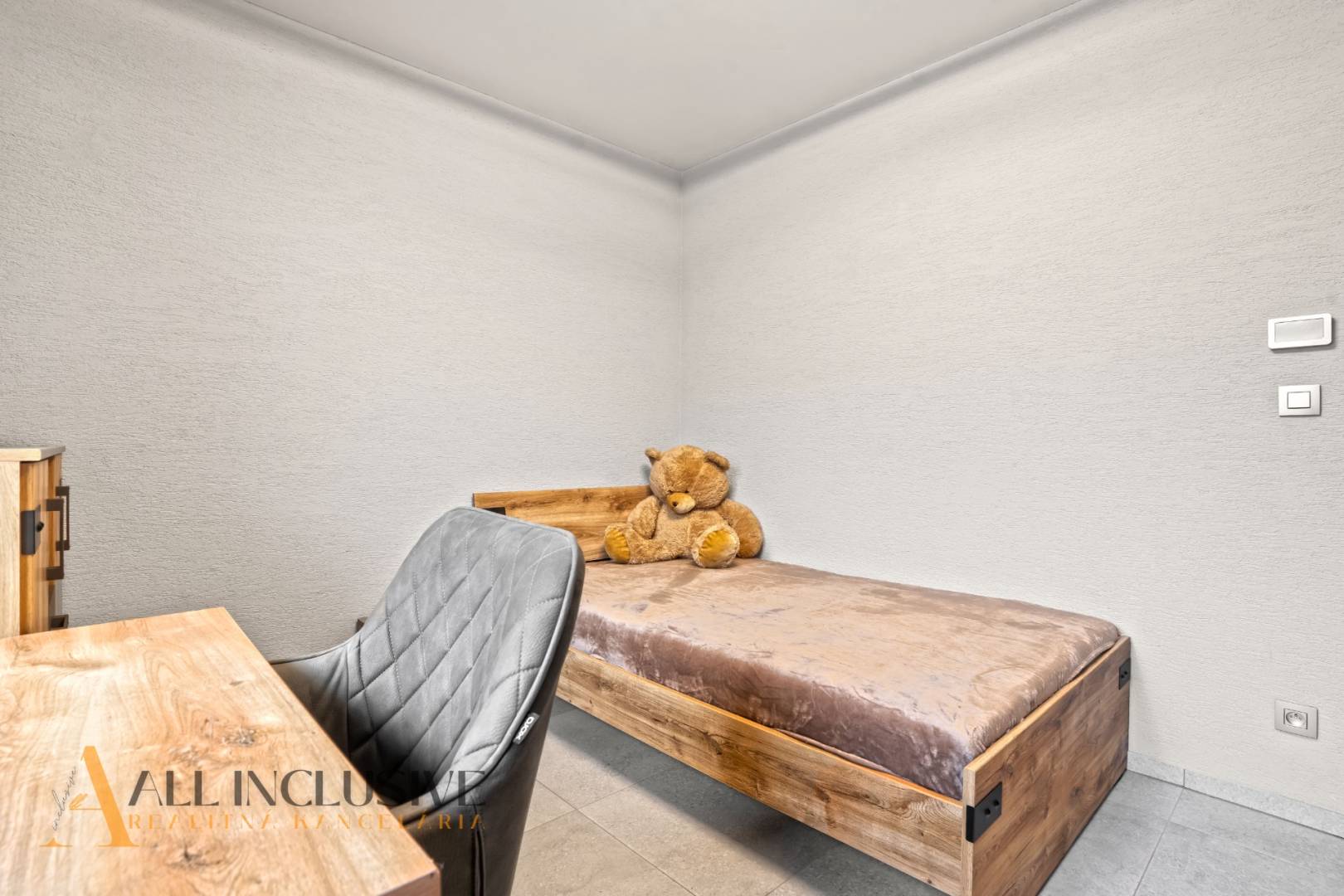 External property image