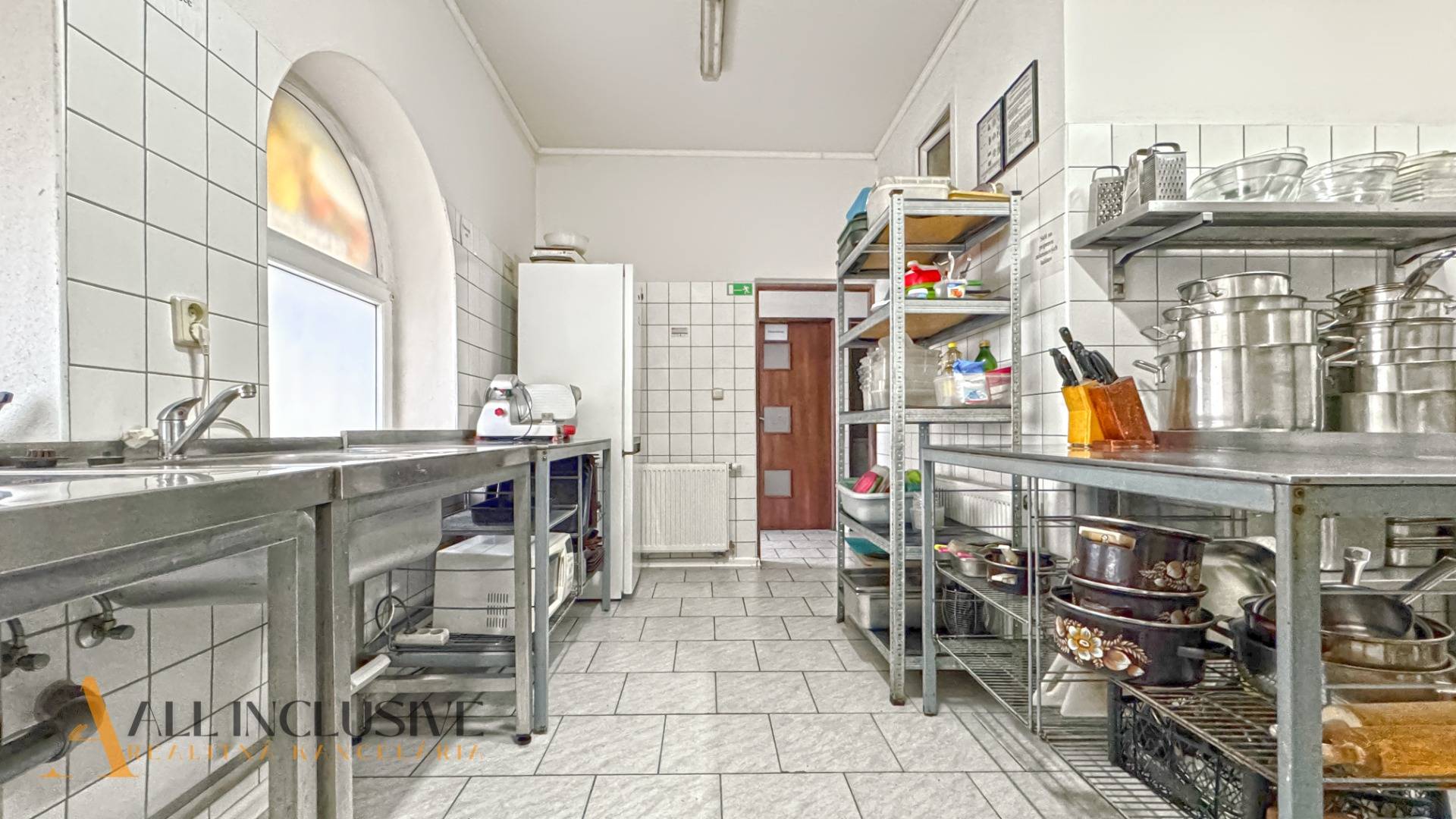 External property image