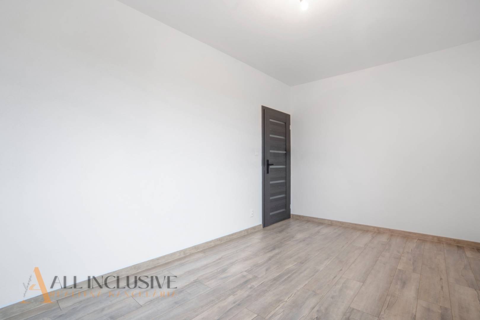 External property image