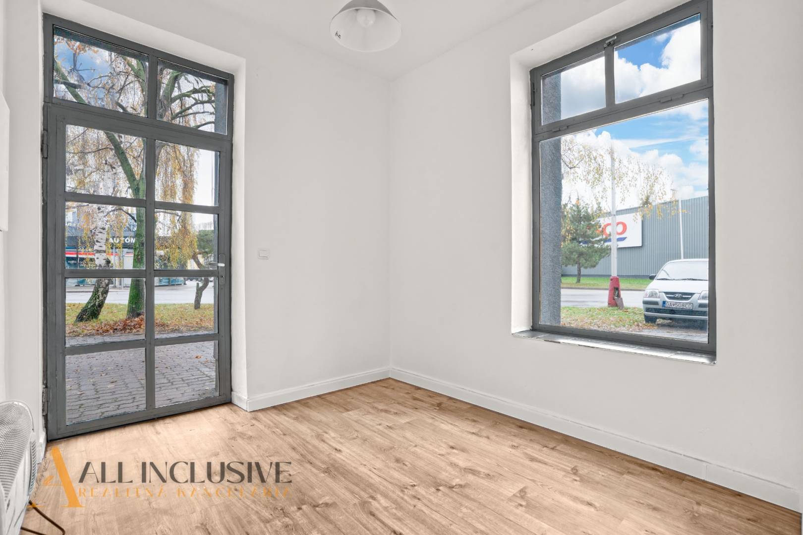 External property image