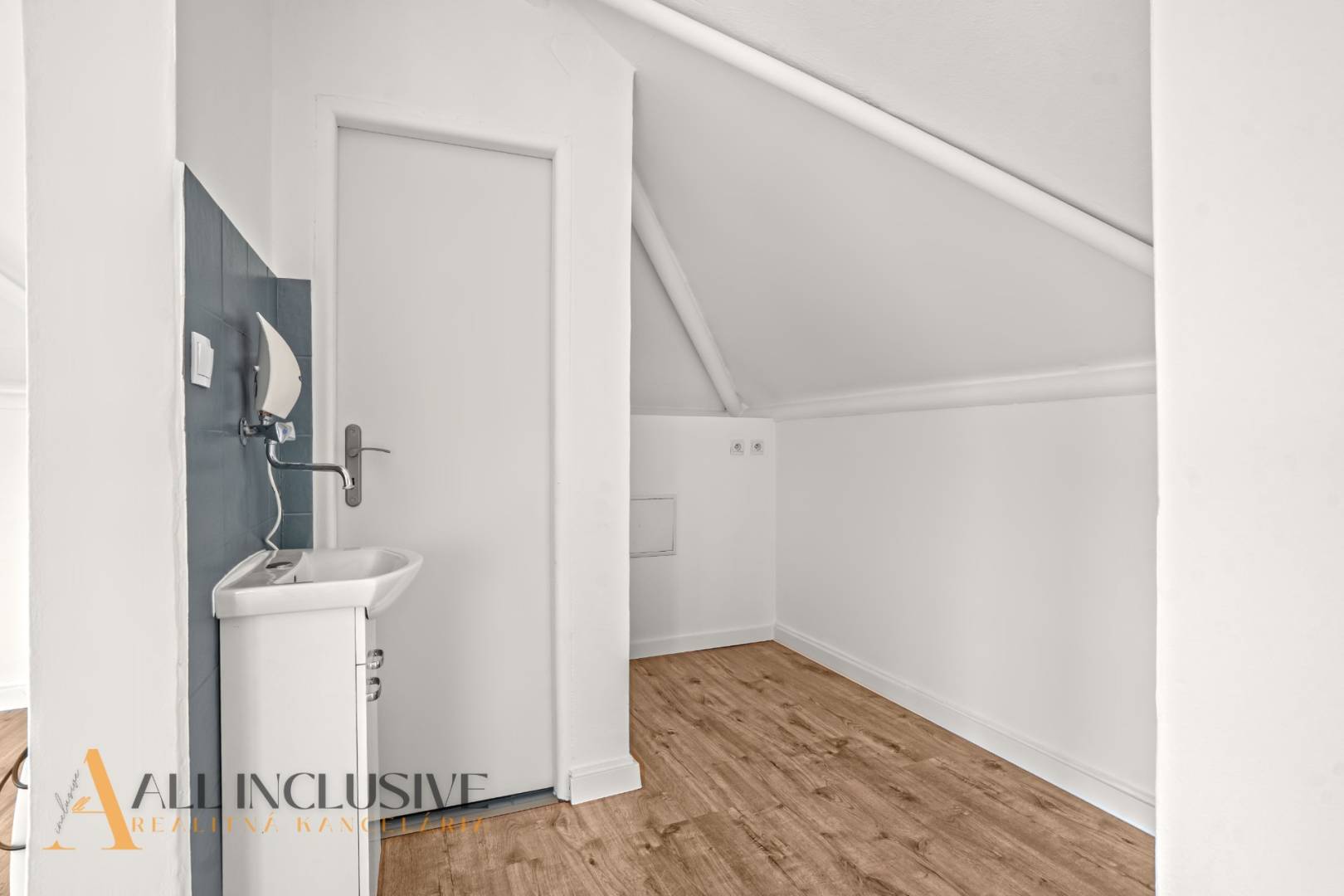 External property image