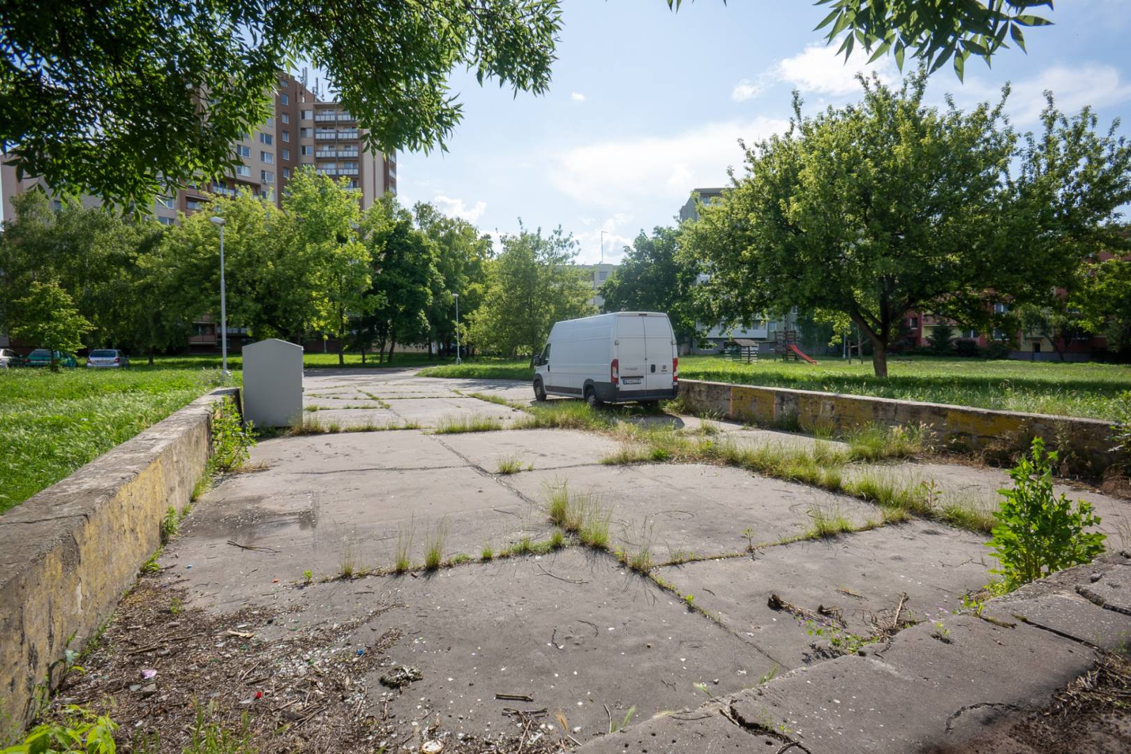 External property image