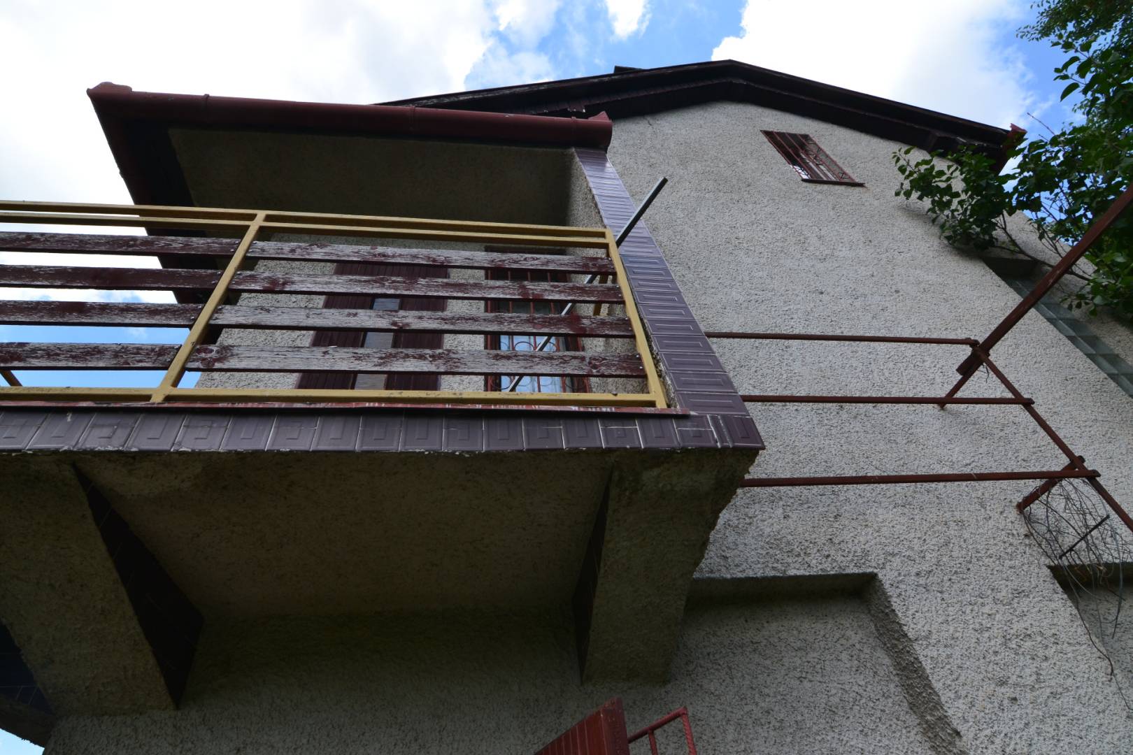 External property image