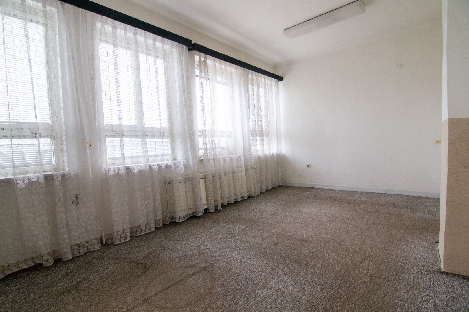 External property image