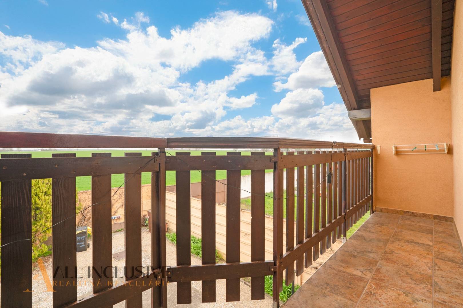External property image