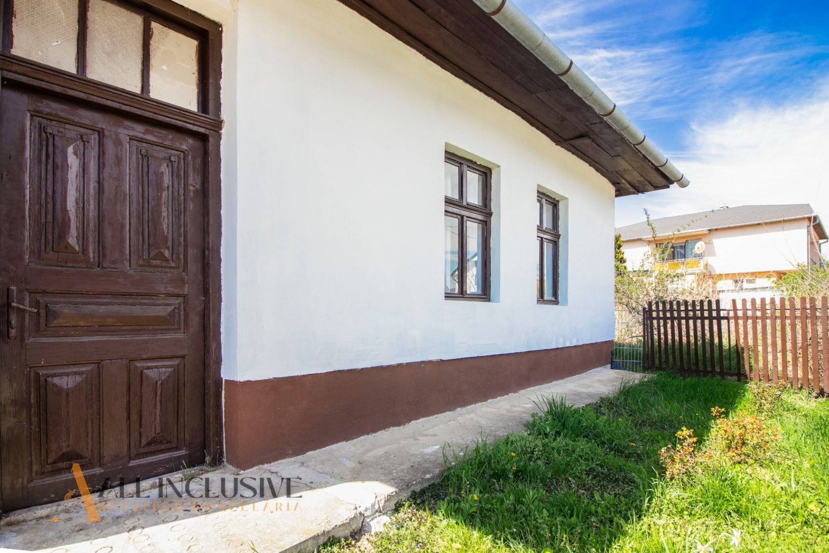 External property image