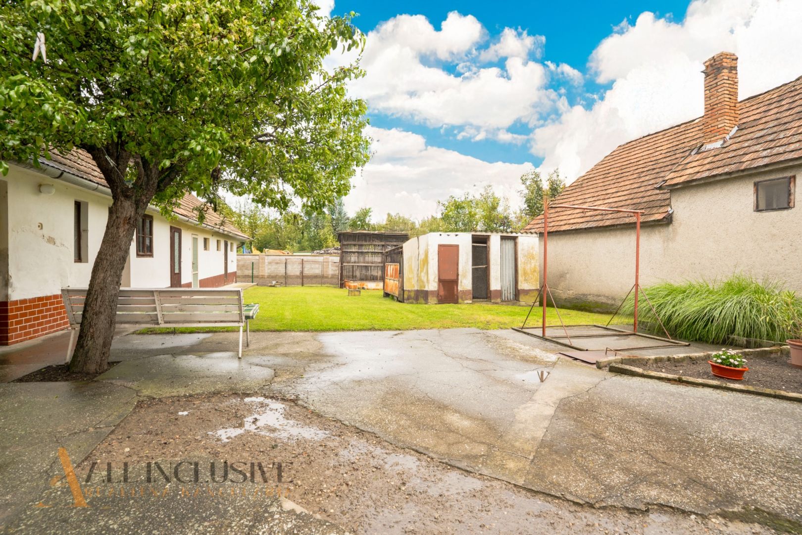 External property image