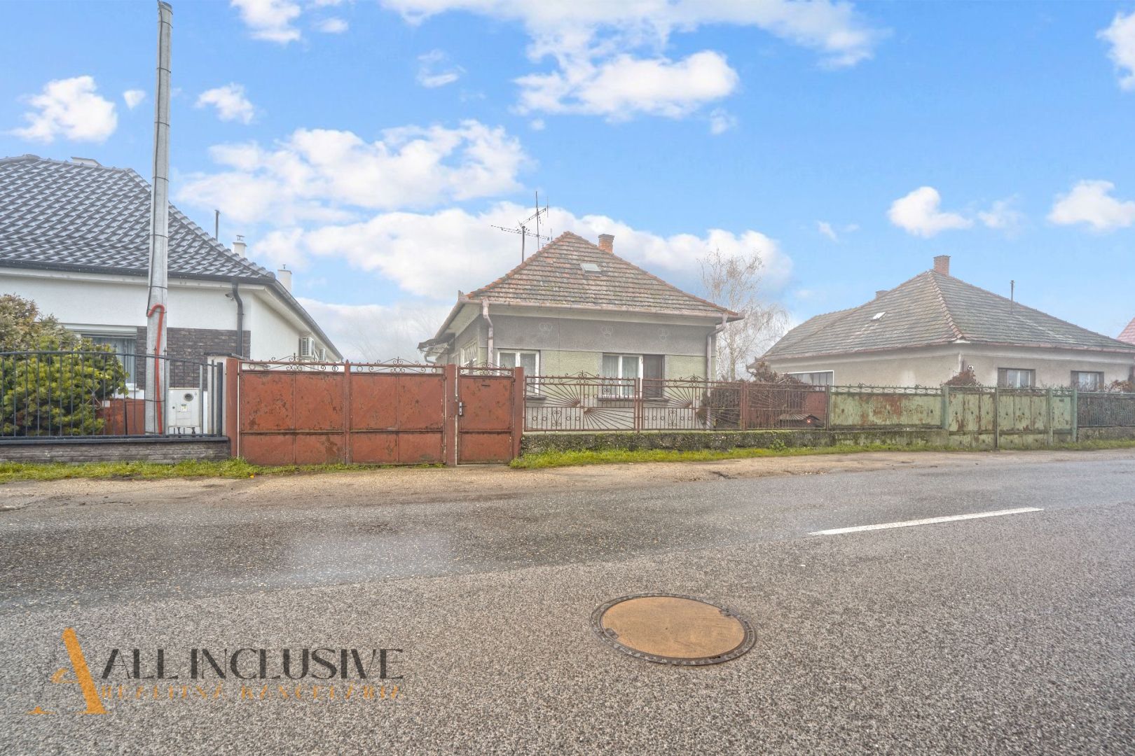 External property image