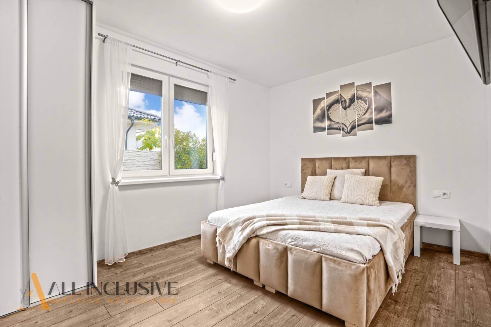 External property image