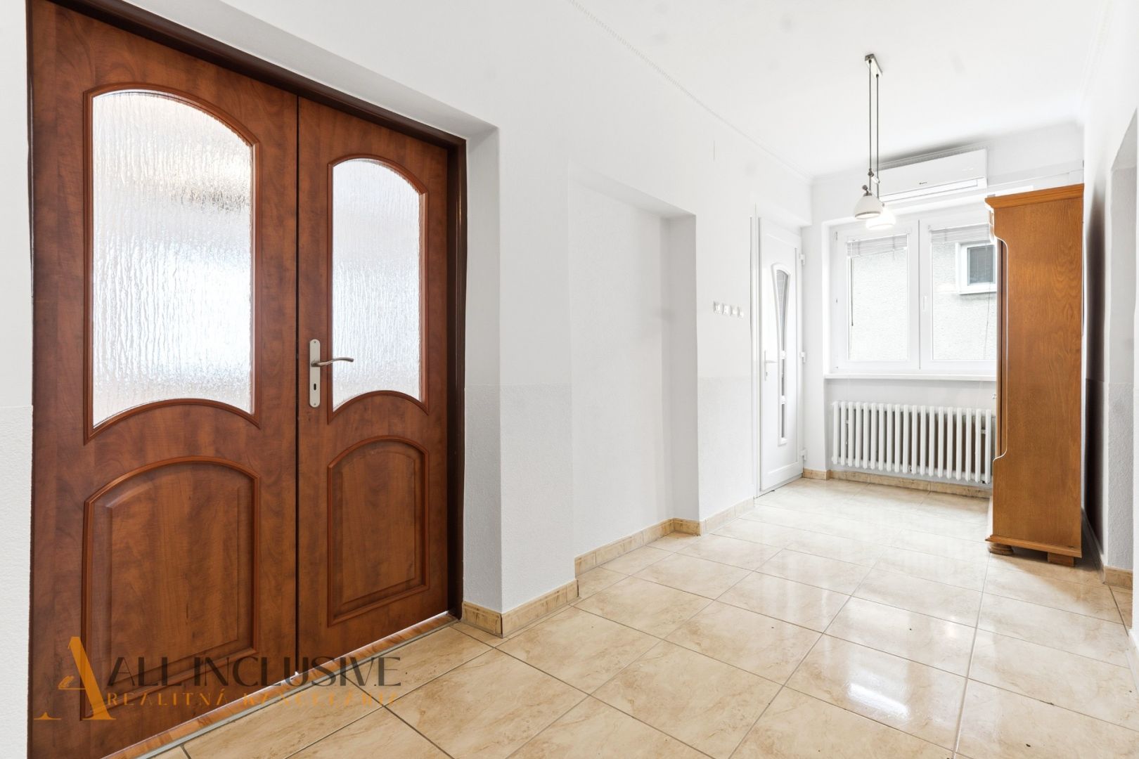 External property image