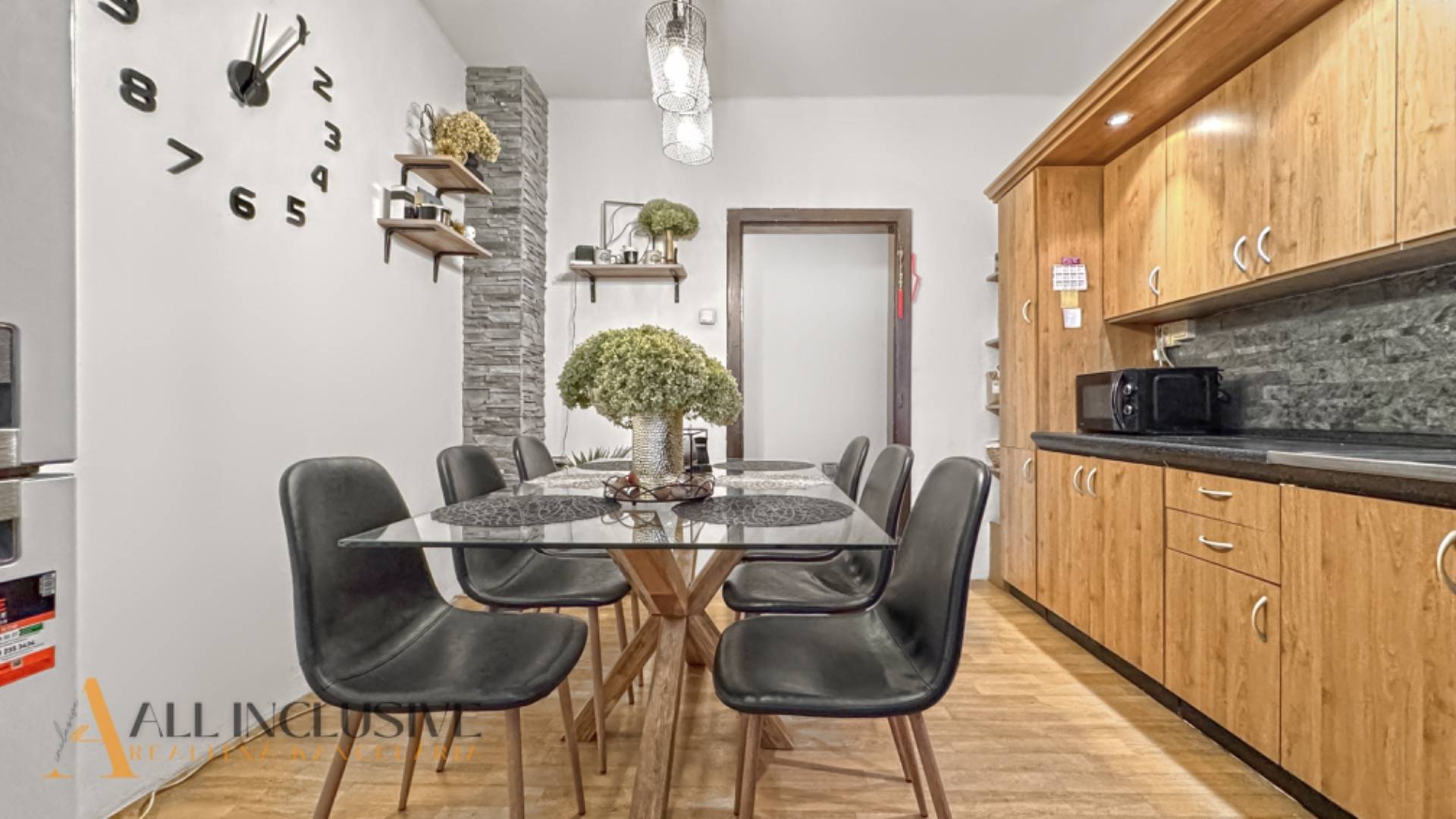 External property image