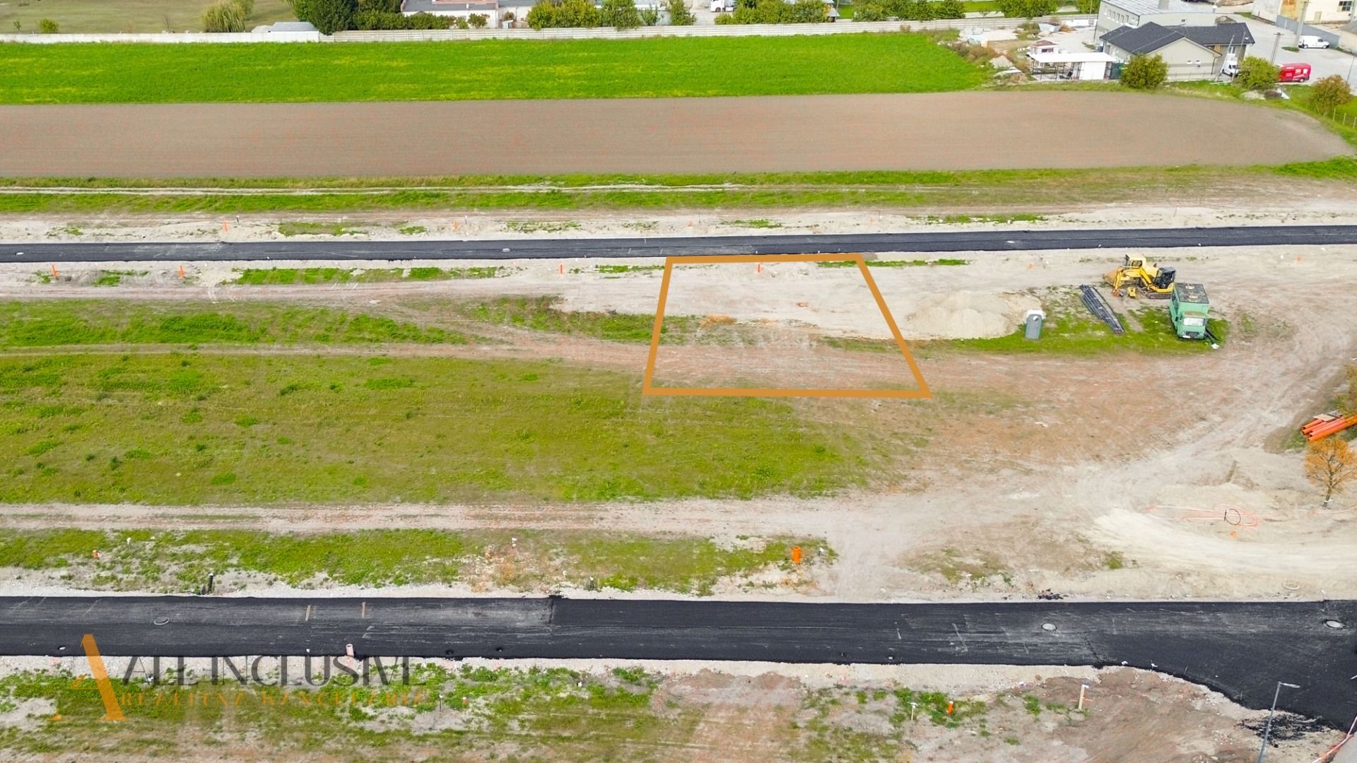 External property image