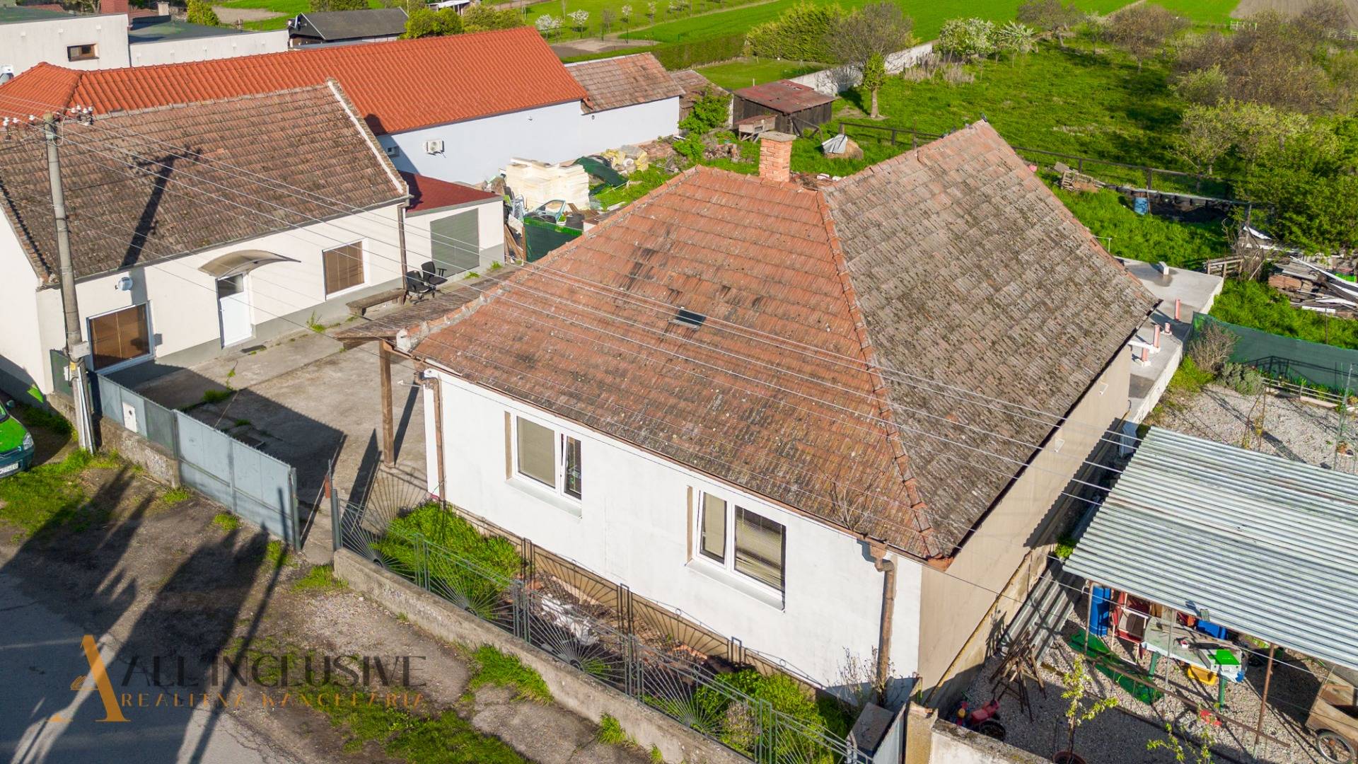 External property image