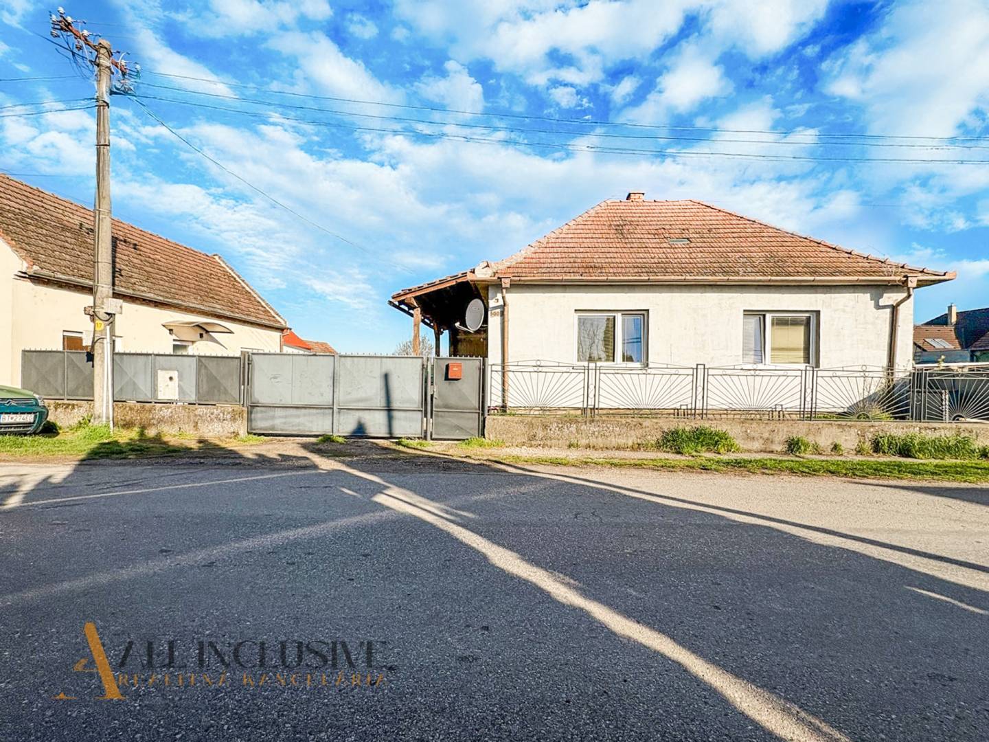 External property image