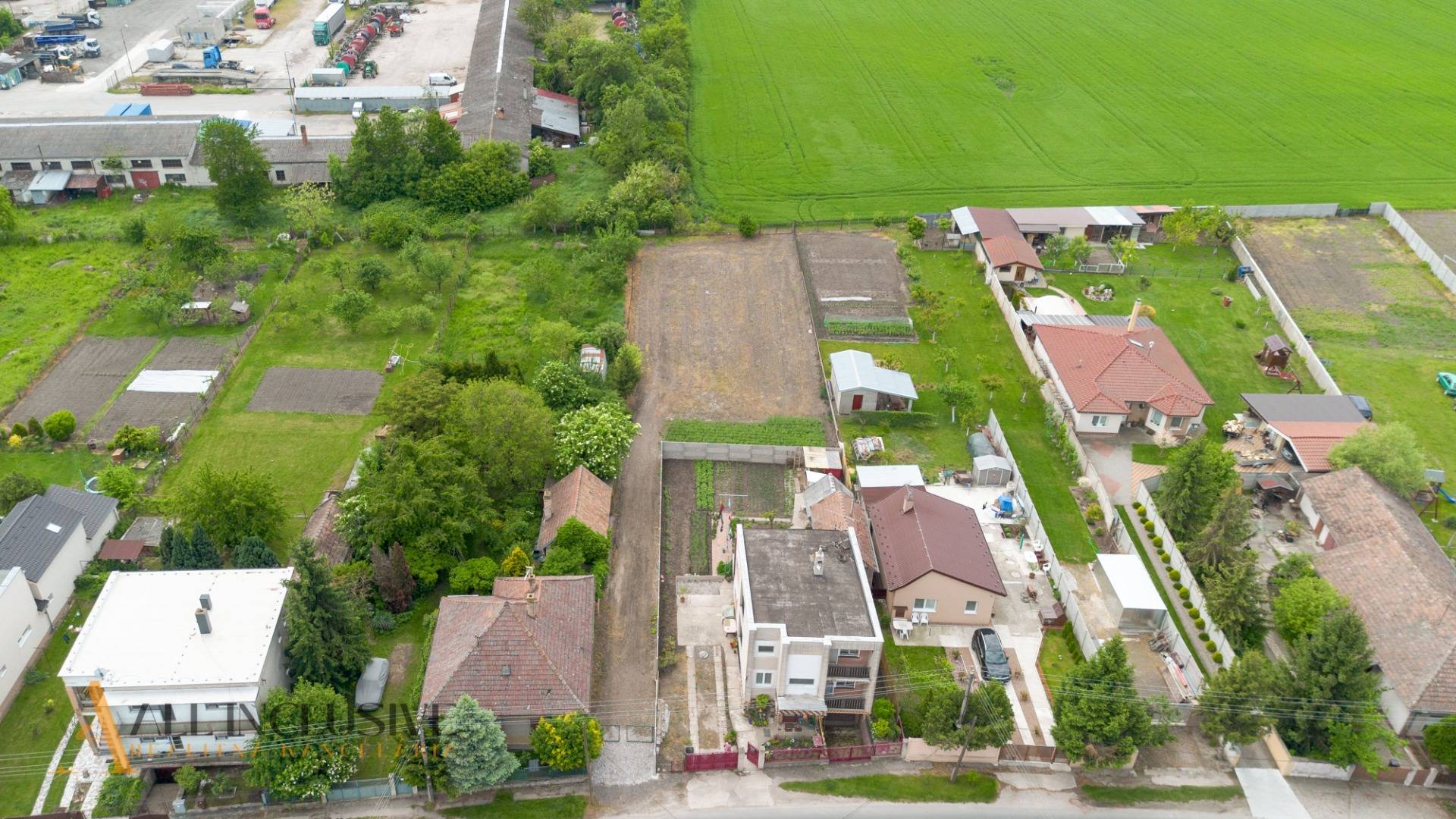 External property image