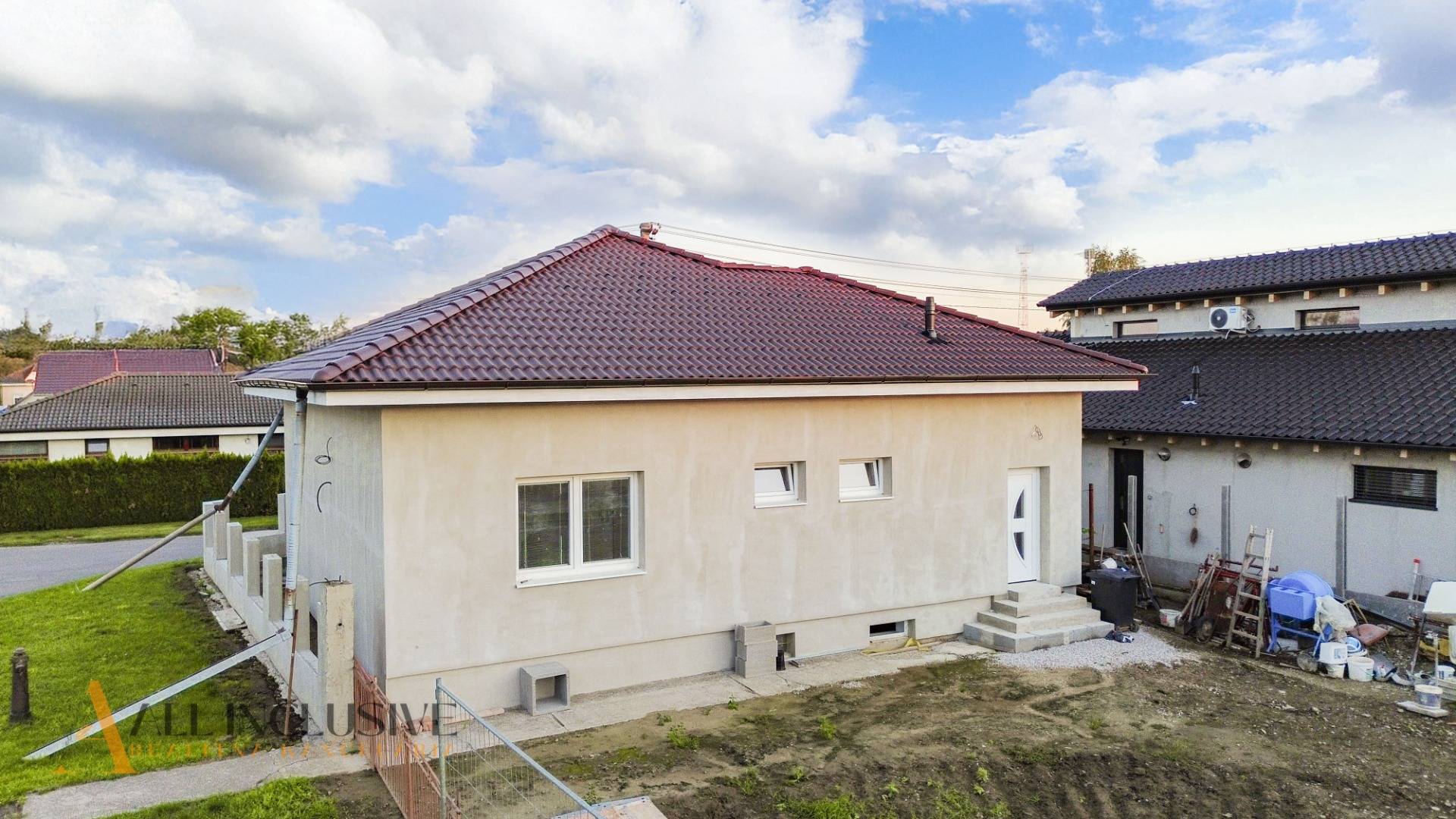External property image