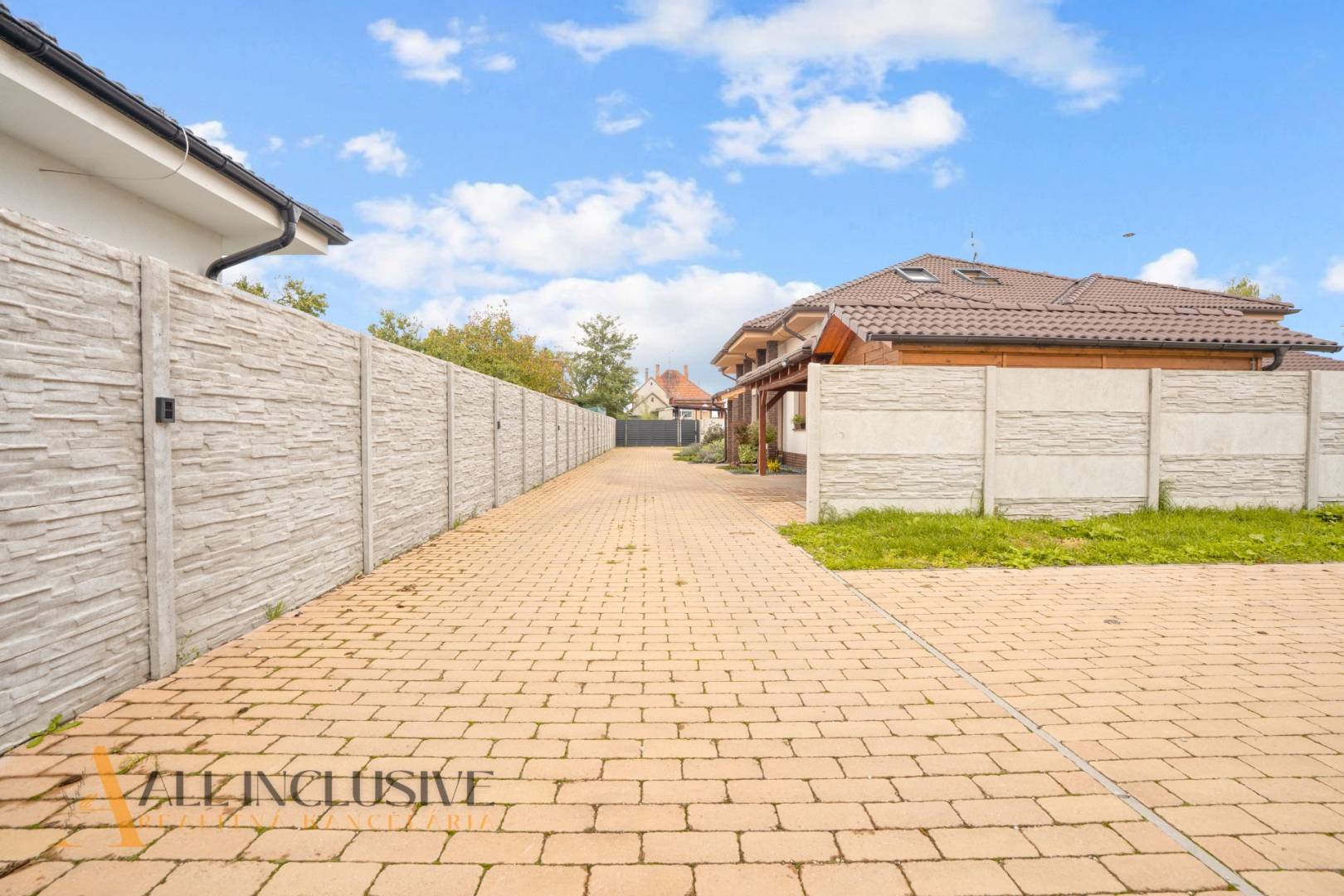 External property image