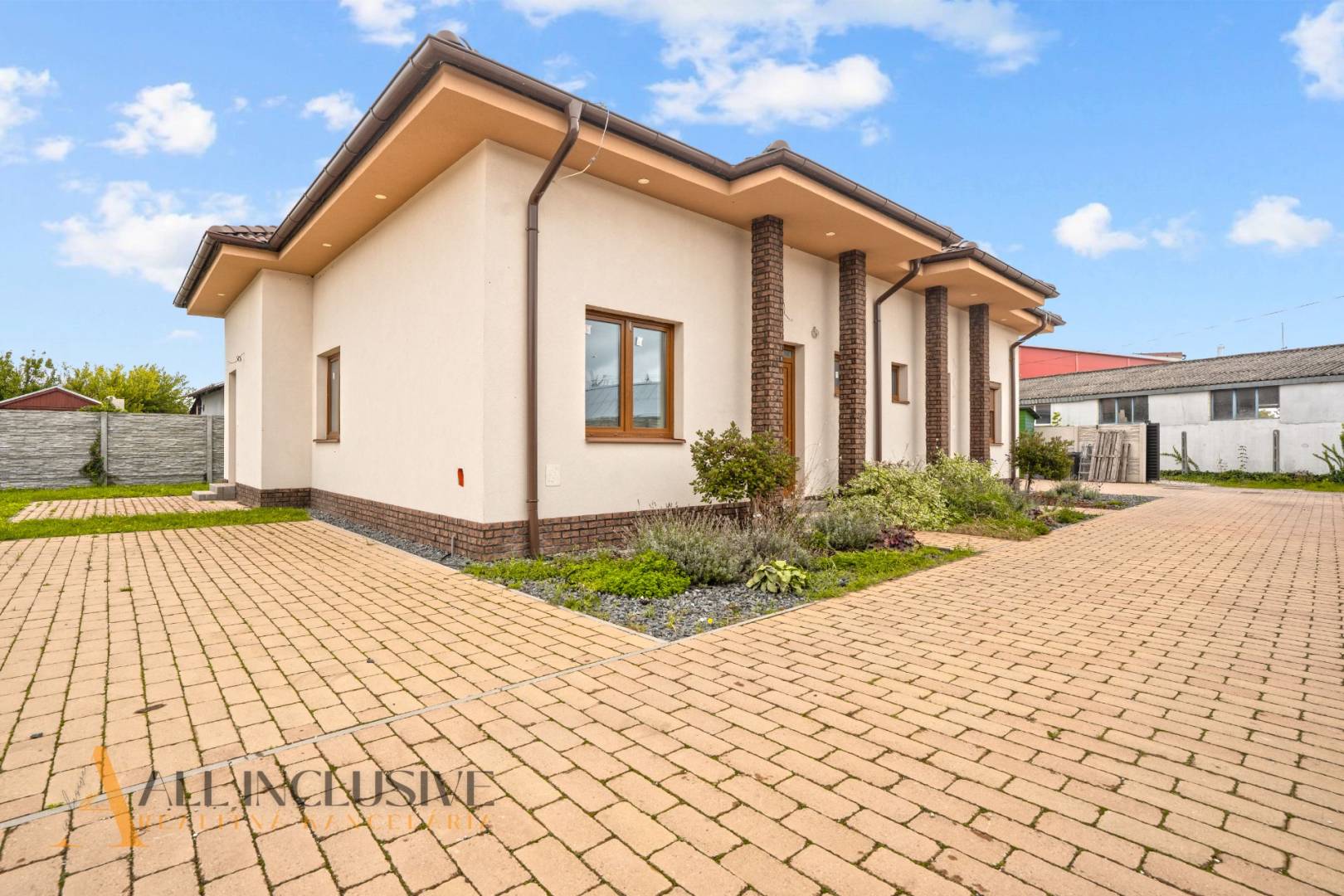 External property image