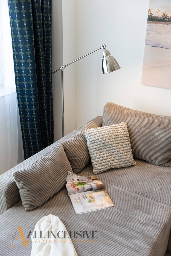 External property image