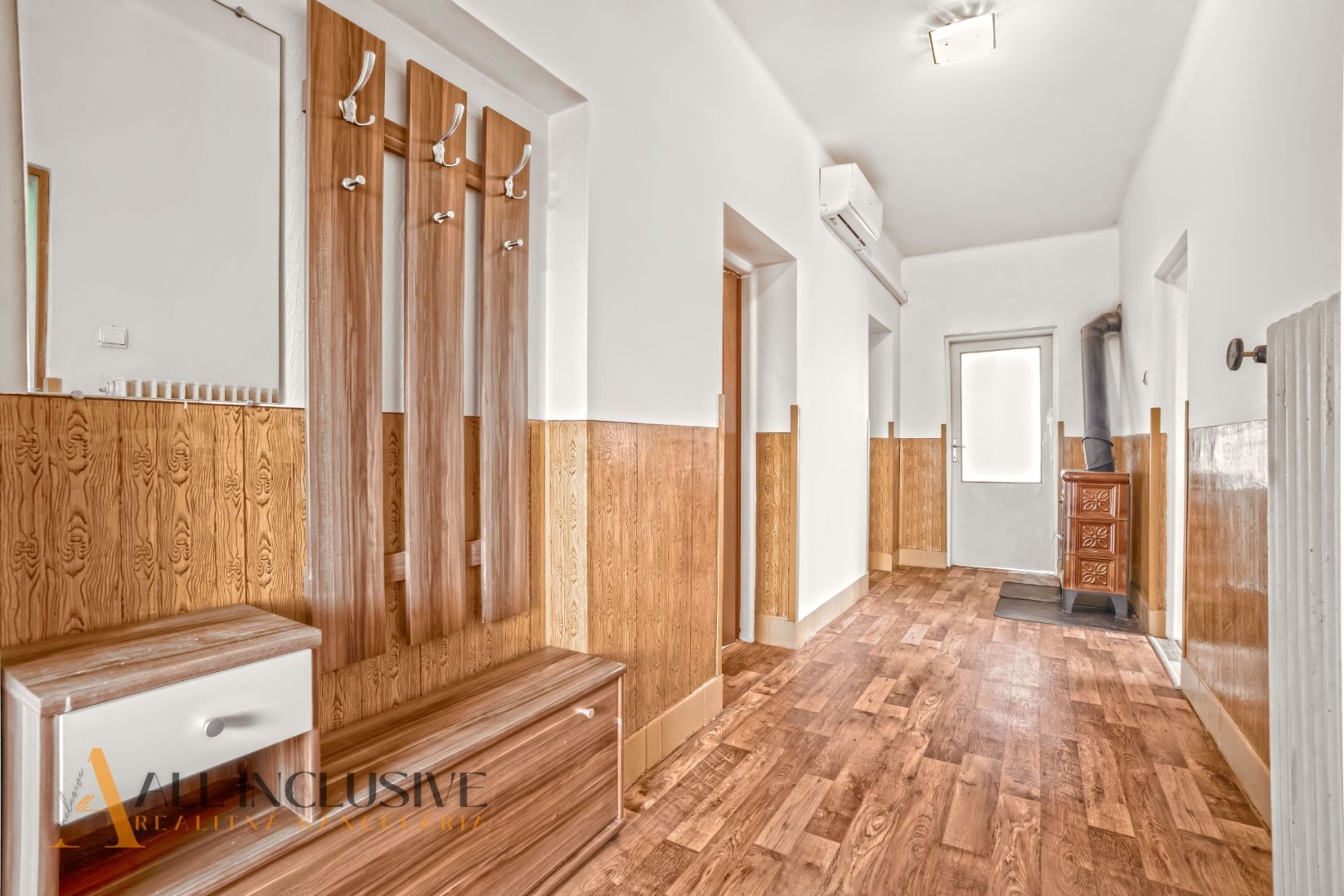 External property image