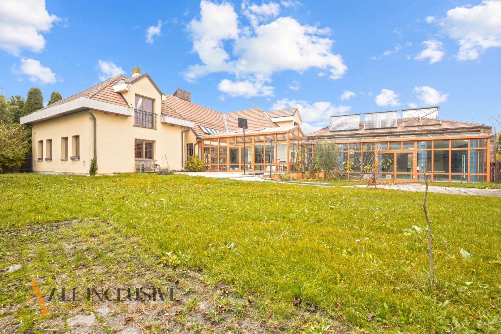External property image