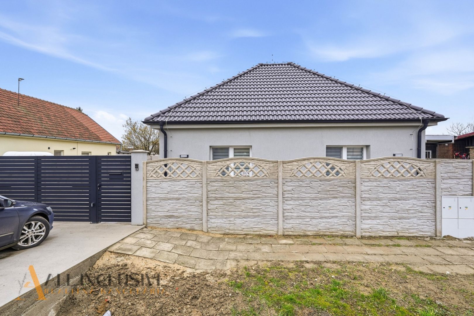 External property image