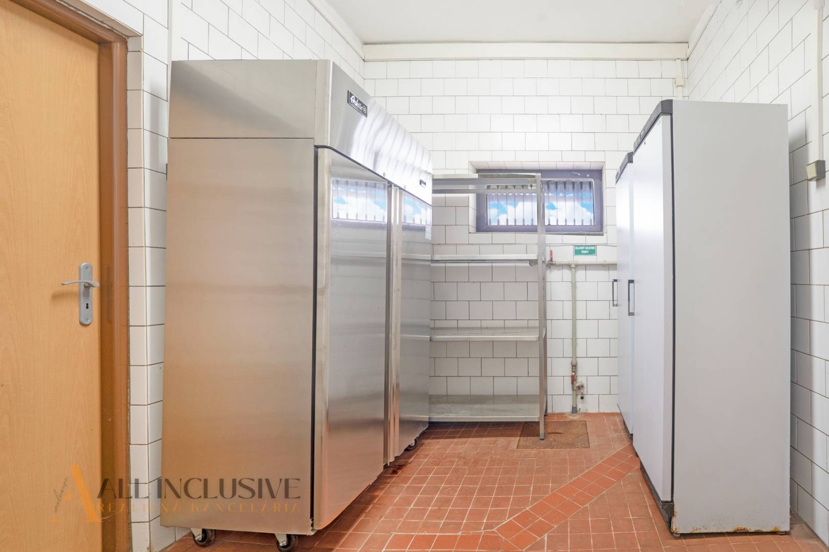 External property image