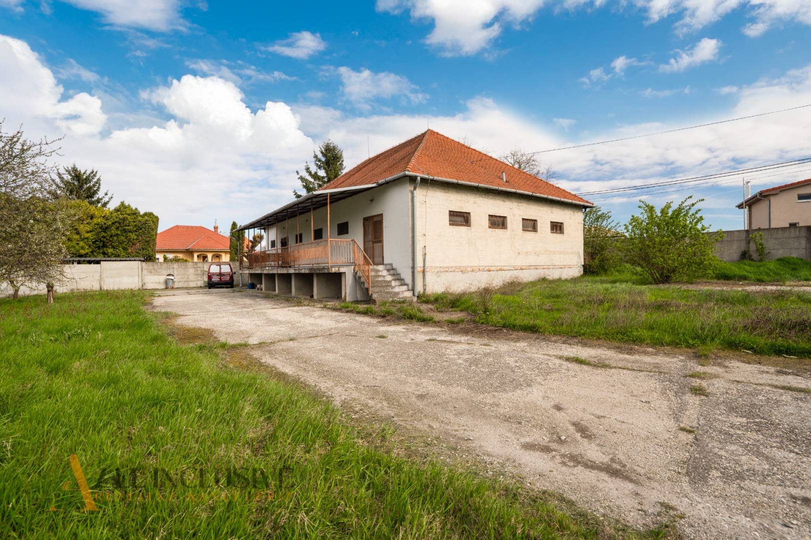 External property image