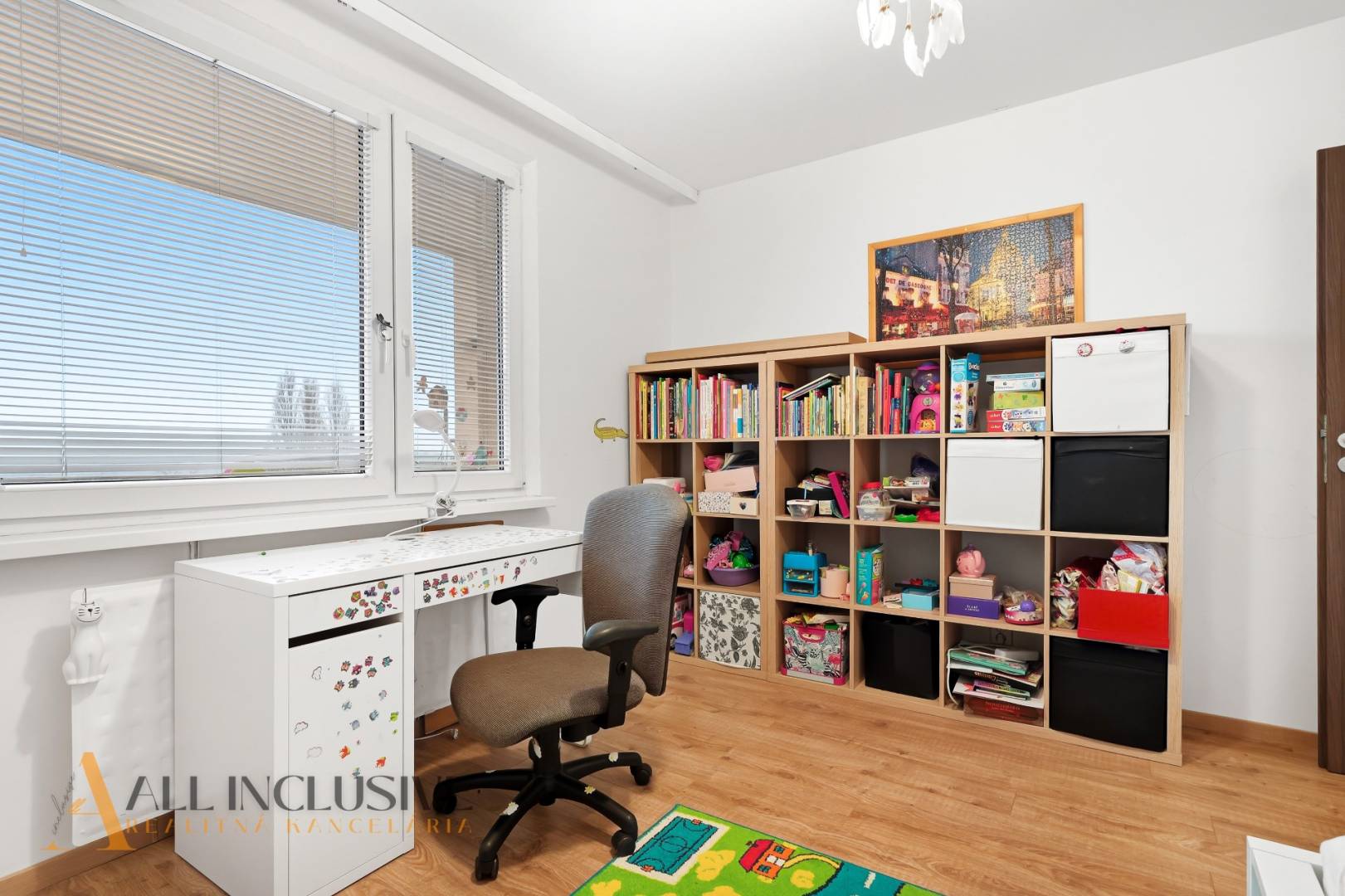 External property image