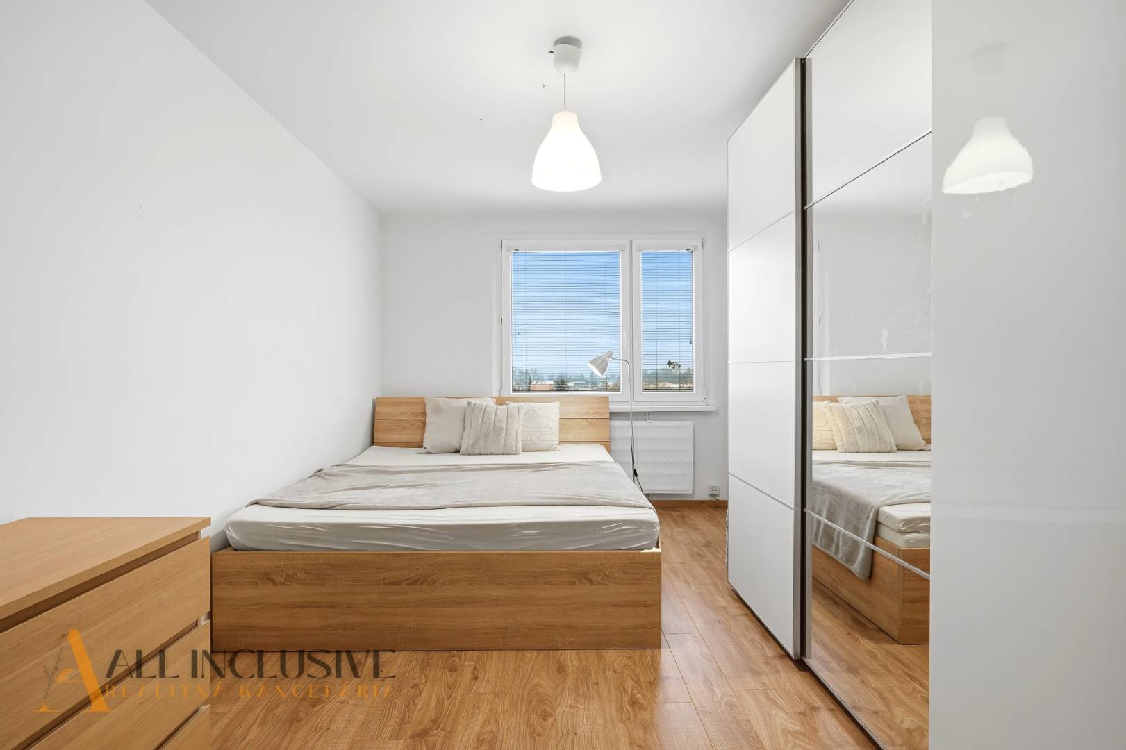 External property image