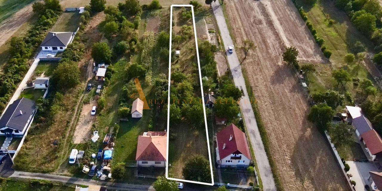 External property image