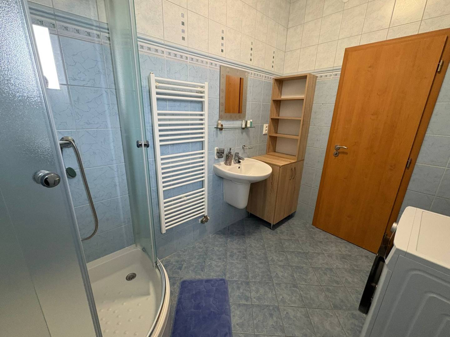 External property image