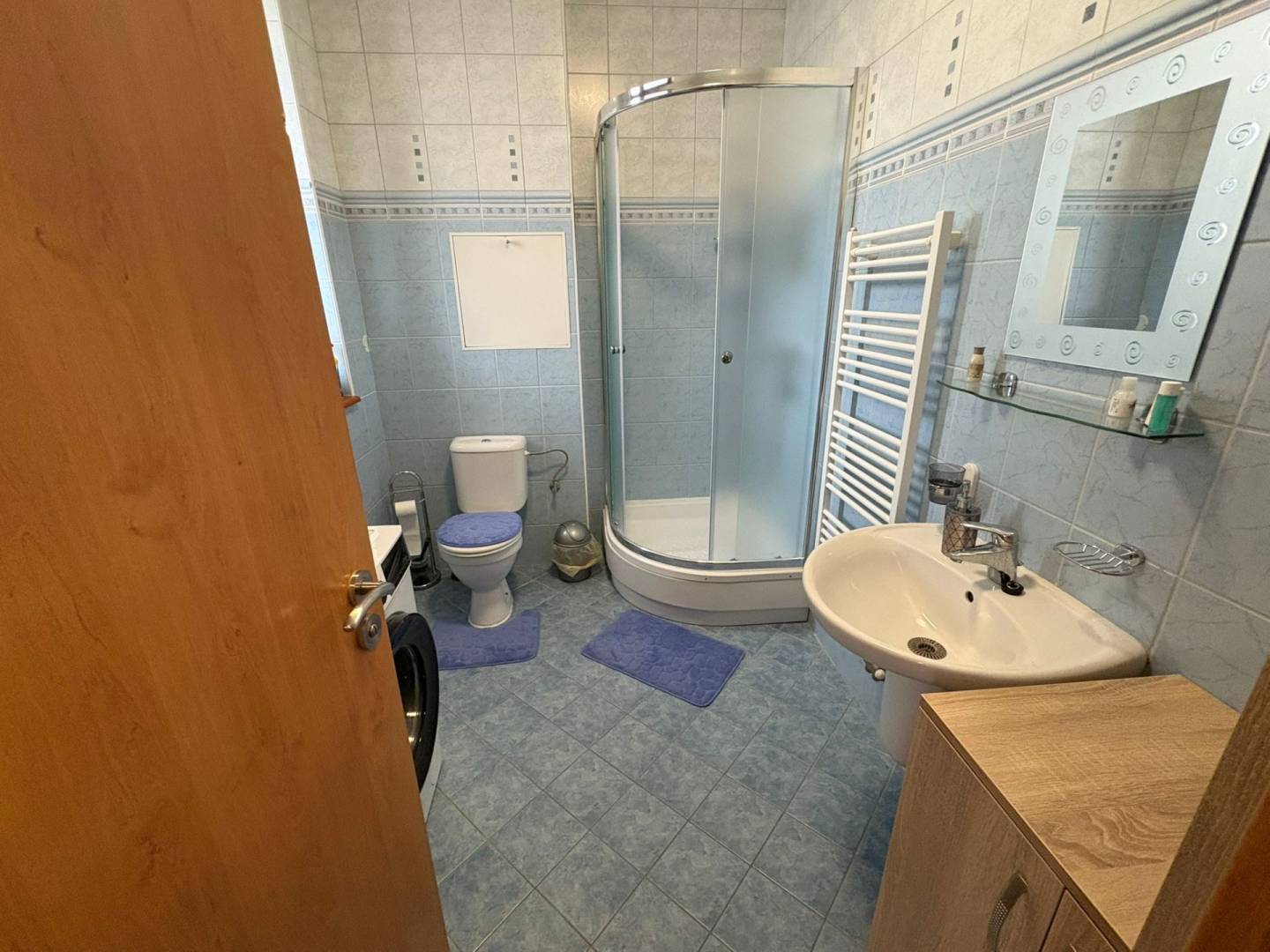 External property image