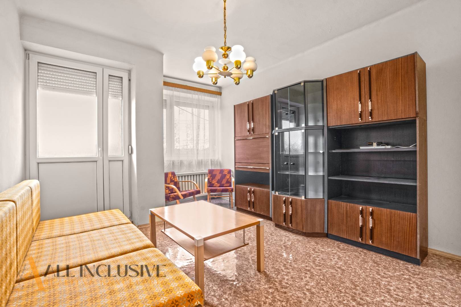 External property image