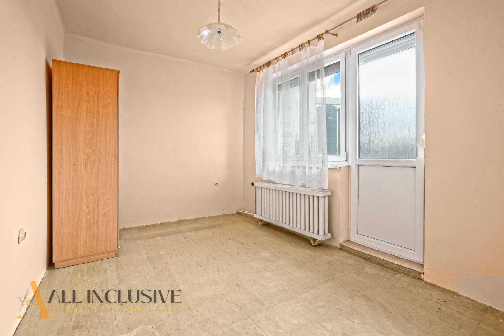 External property image