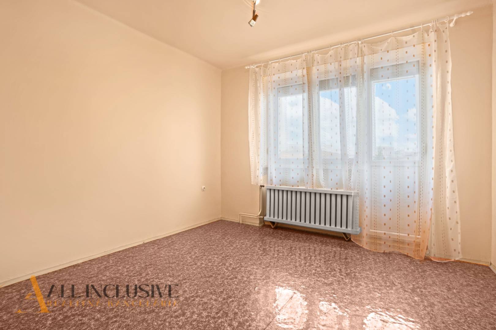 External property image