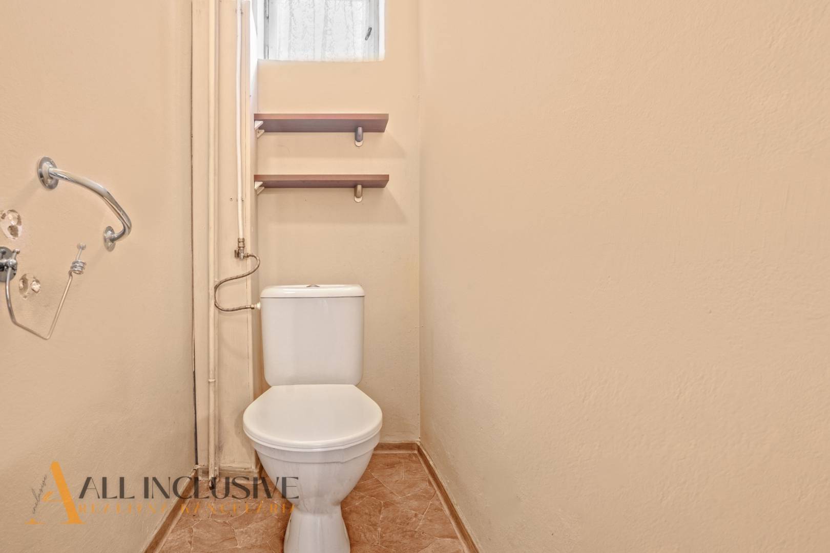 External property image