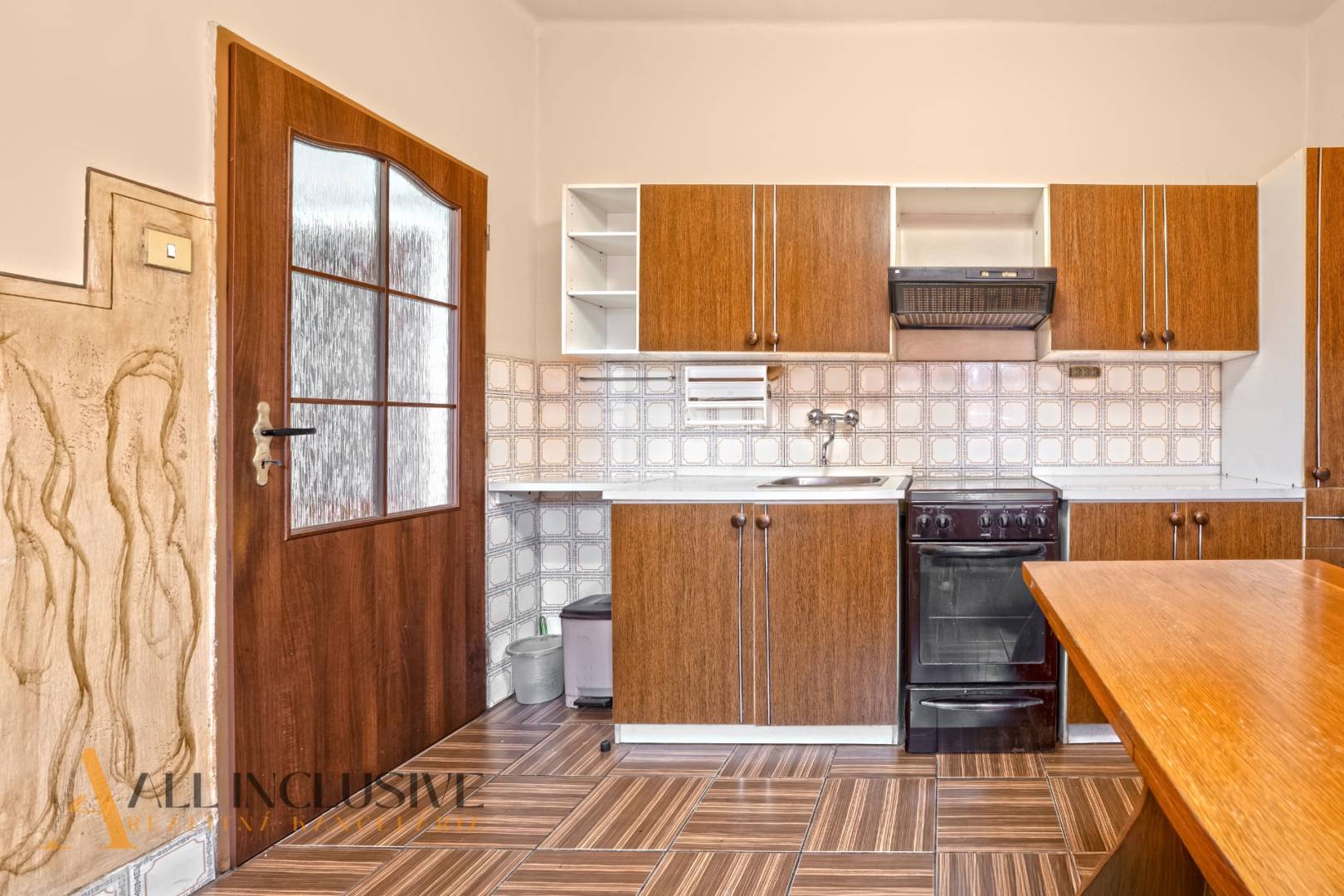 External property image