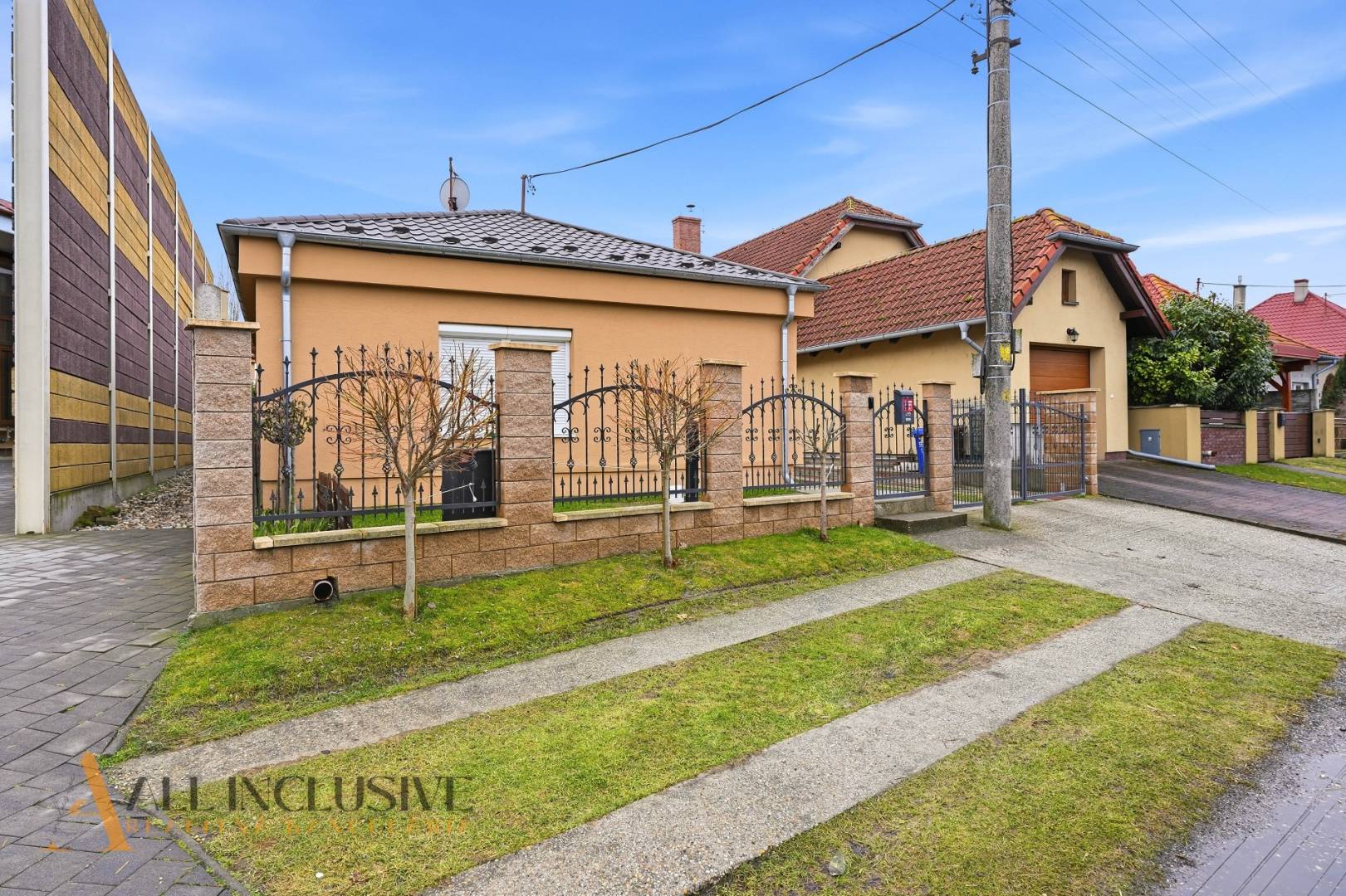 External property image