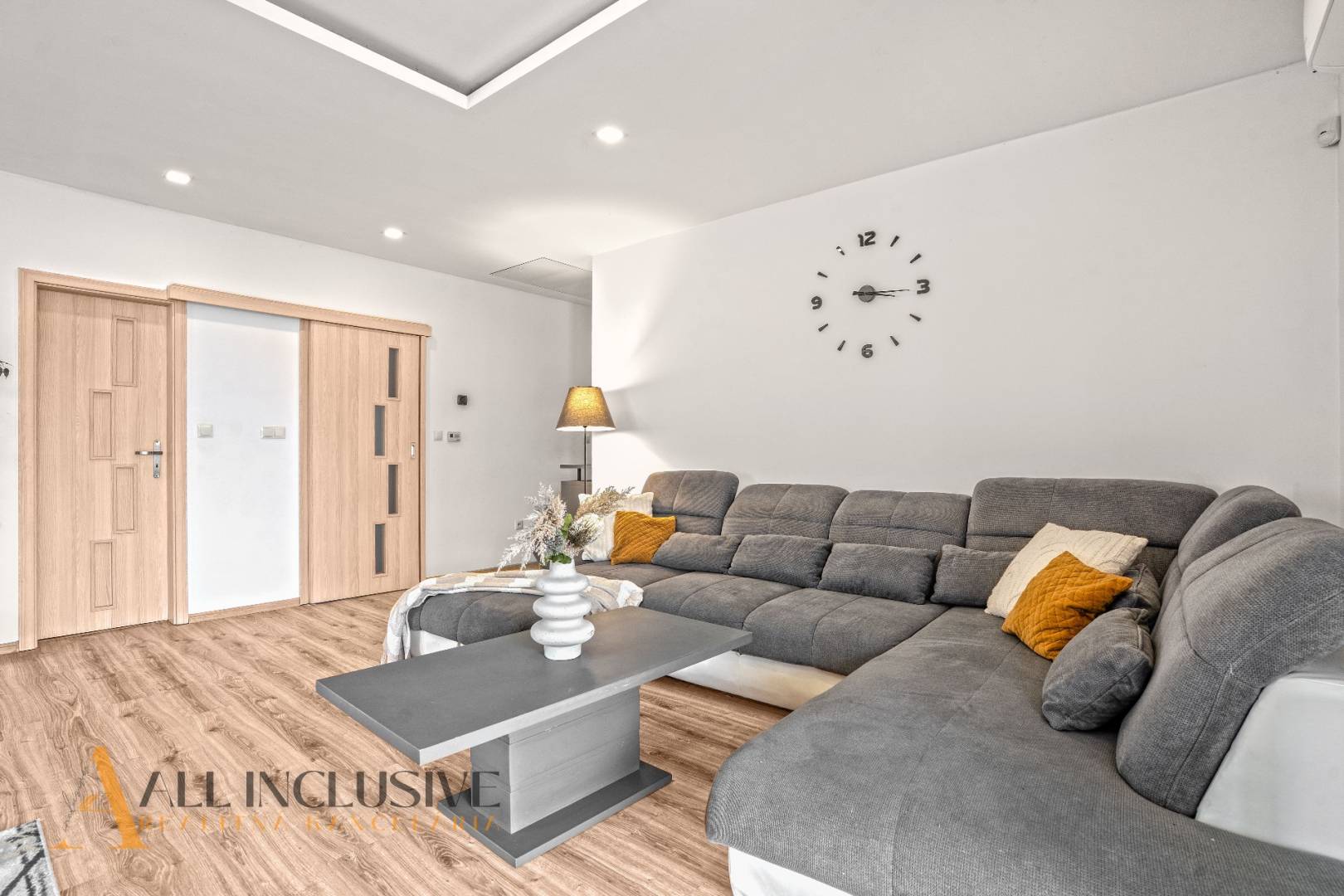 External property image