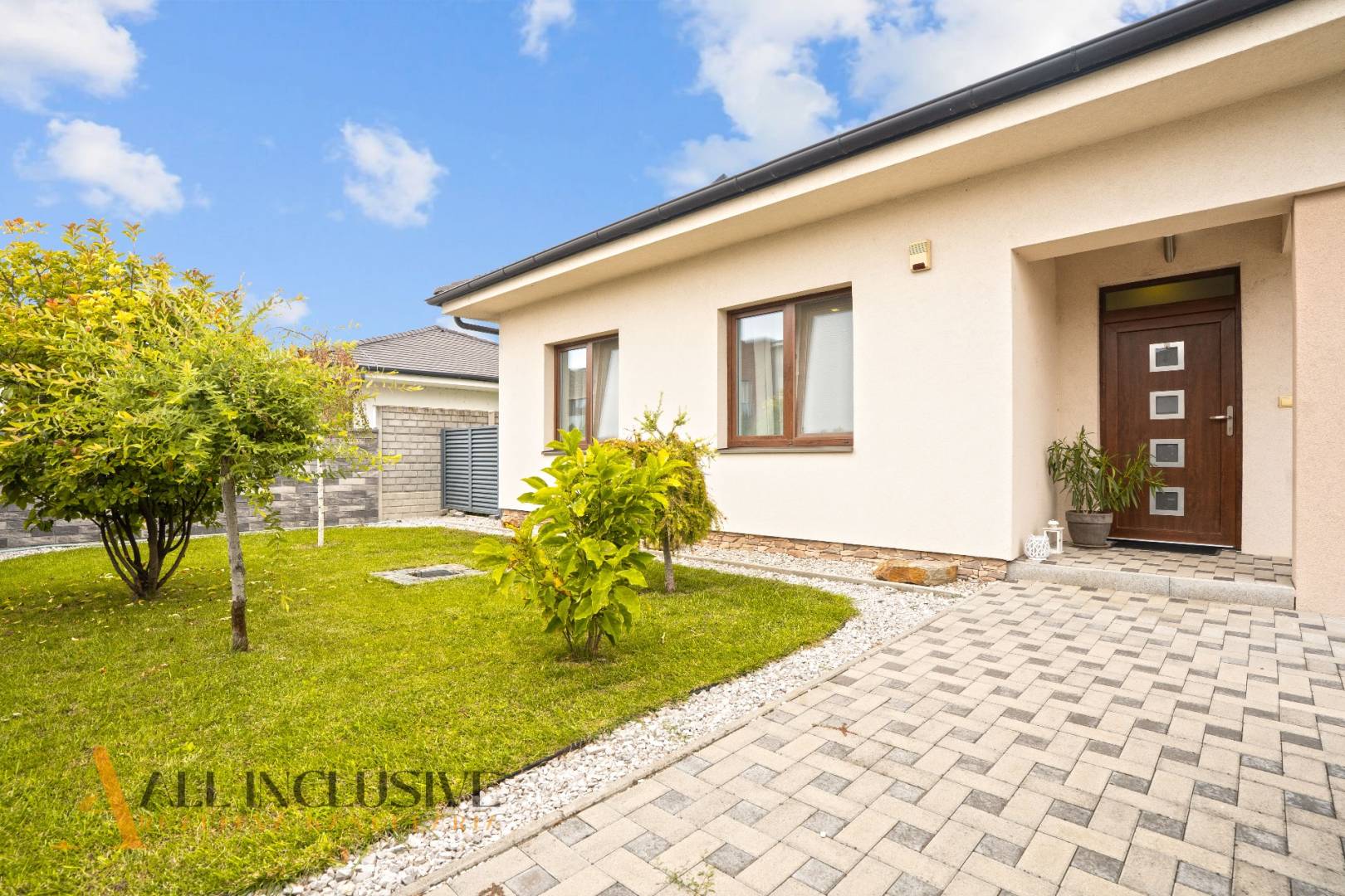 External property image