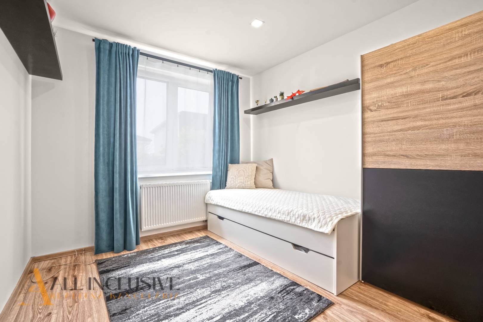 External property image