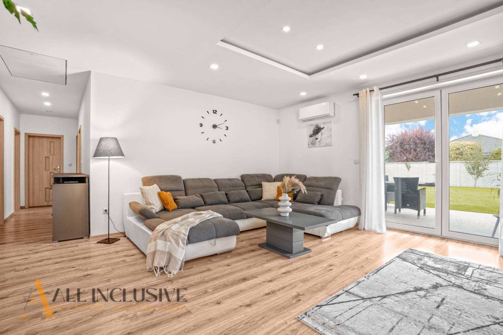 External property image