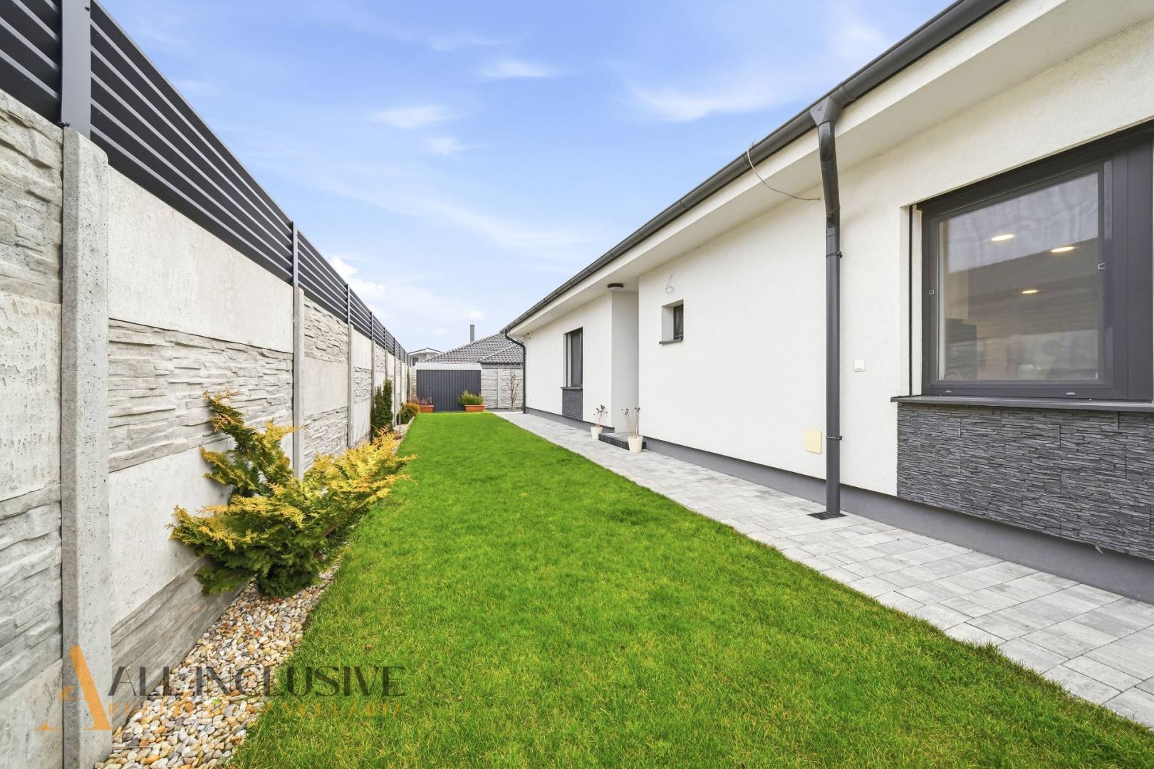 External property image